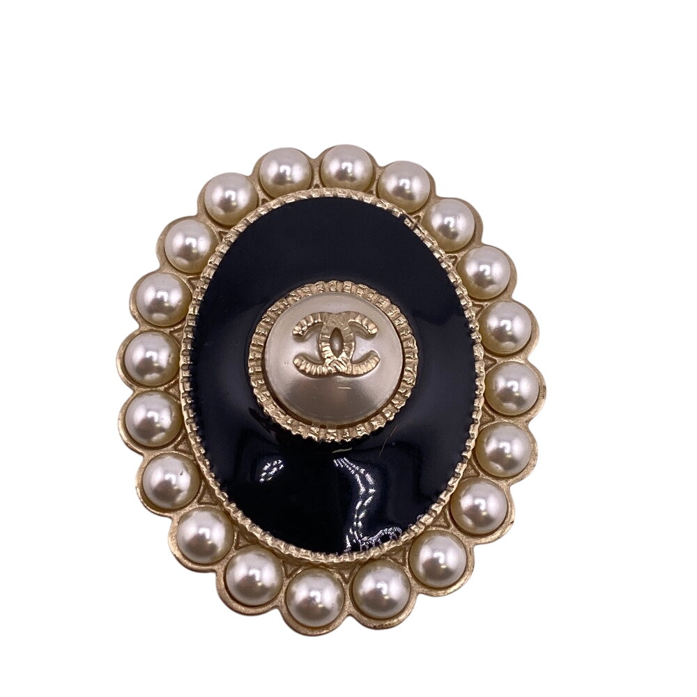 CHANEL Brooch A17V Pearl gold COCO Mark Women