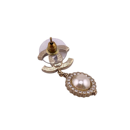 CHANEL Pierce Gold Plated, Rhinestones, Faux Pearls gold COCO Mark B21V Women