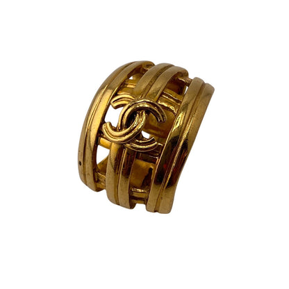 CHANEL Earring gold 96P Vintage Gold COCO Mark Women