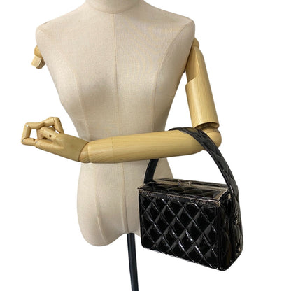 CHANEL Handbag Patent leather black Matrasse