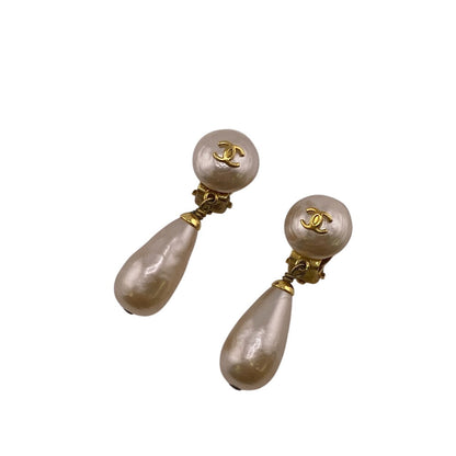 CHANEL Earring Gold Plated gold