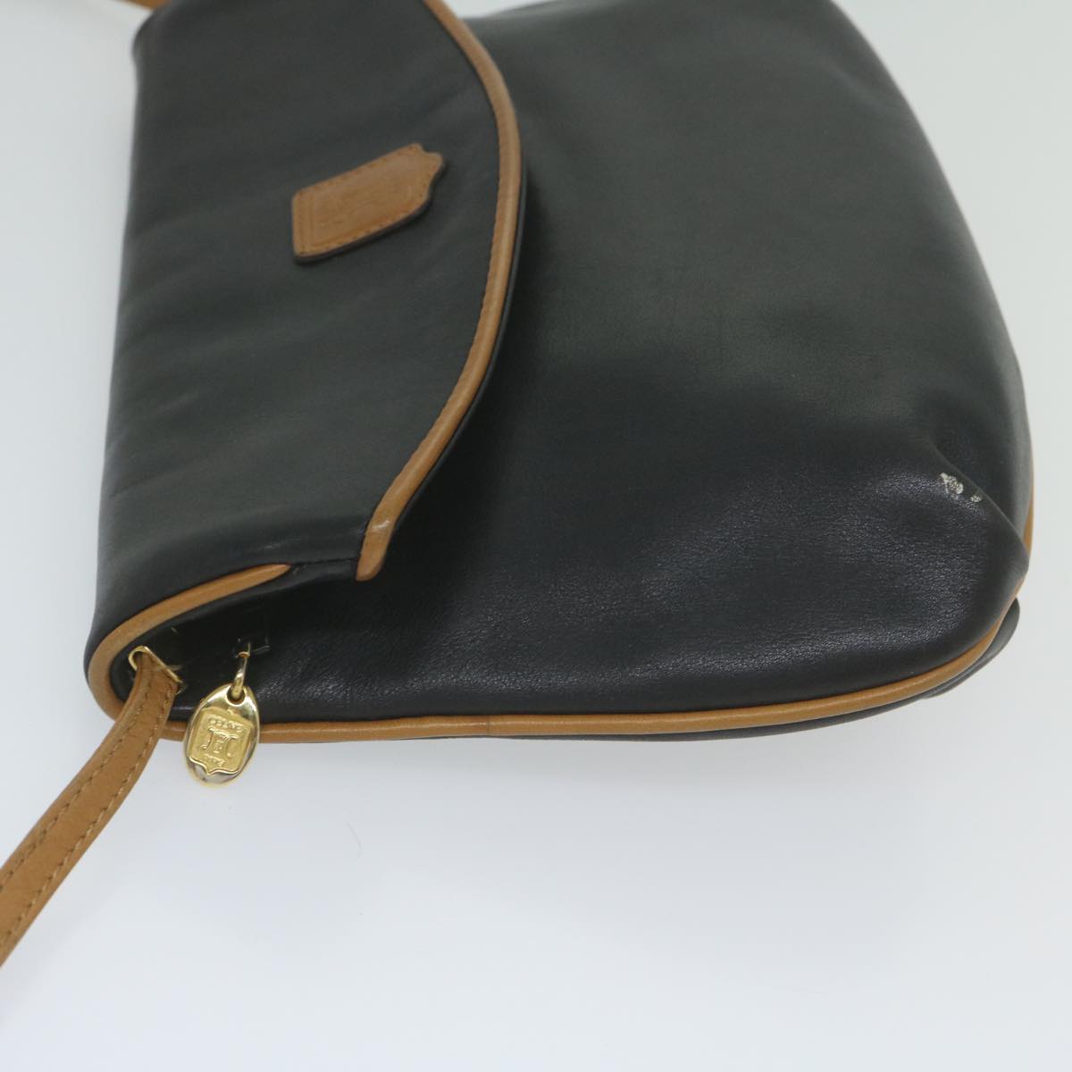 Luxury CELINE Shoulder Bag Leather Black  am5325