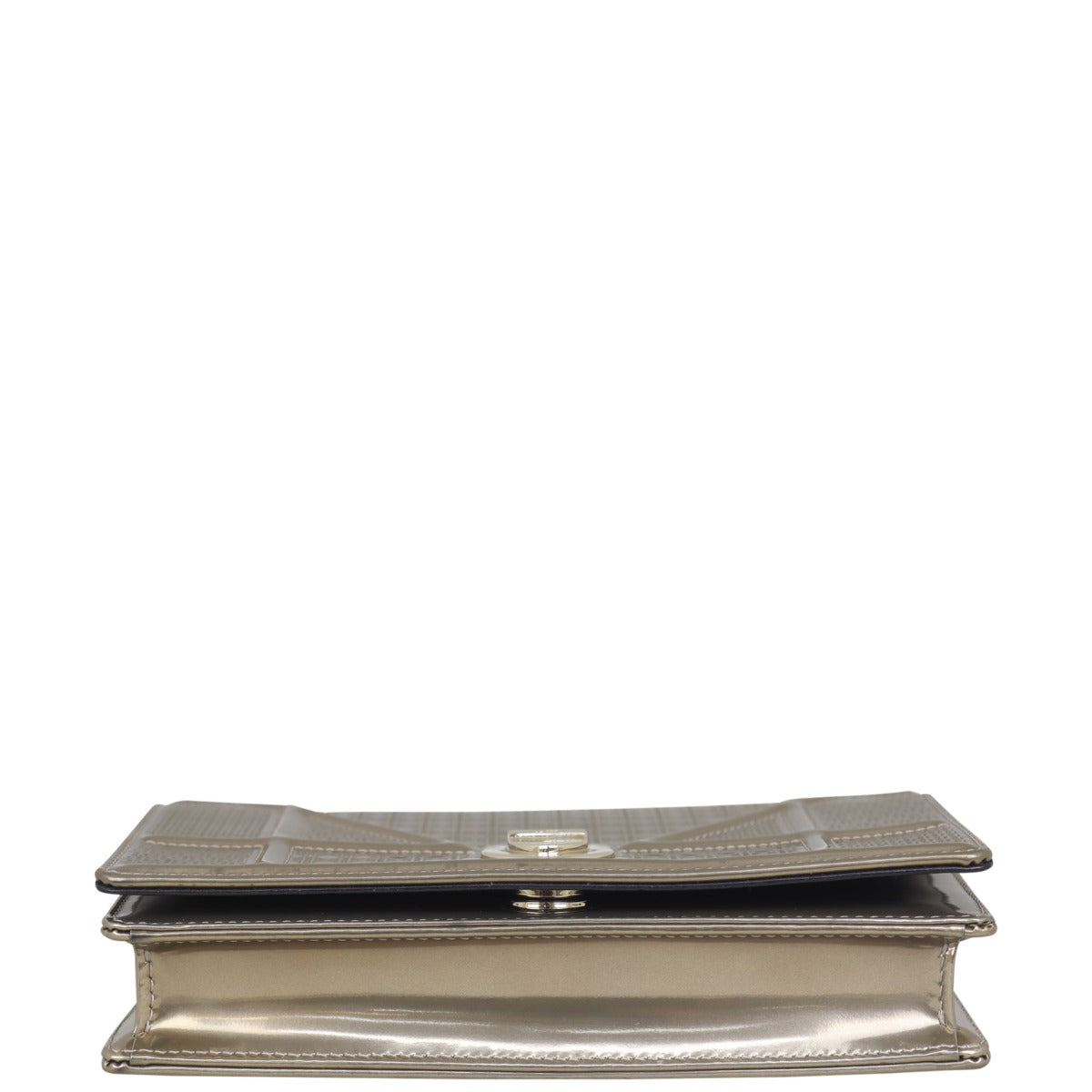 Dior Diorama Wallet on Chain