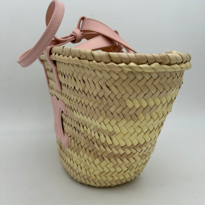 Luxury CELINE Tan Pink Leather Medium Basket Bag