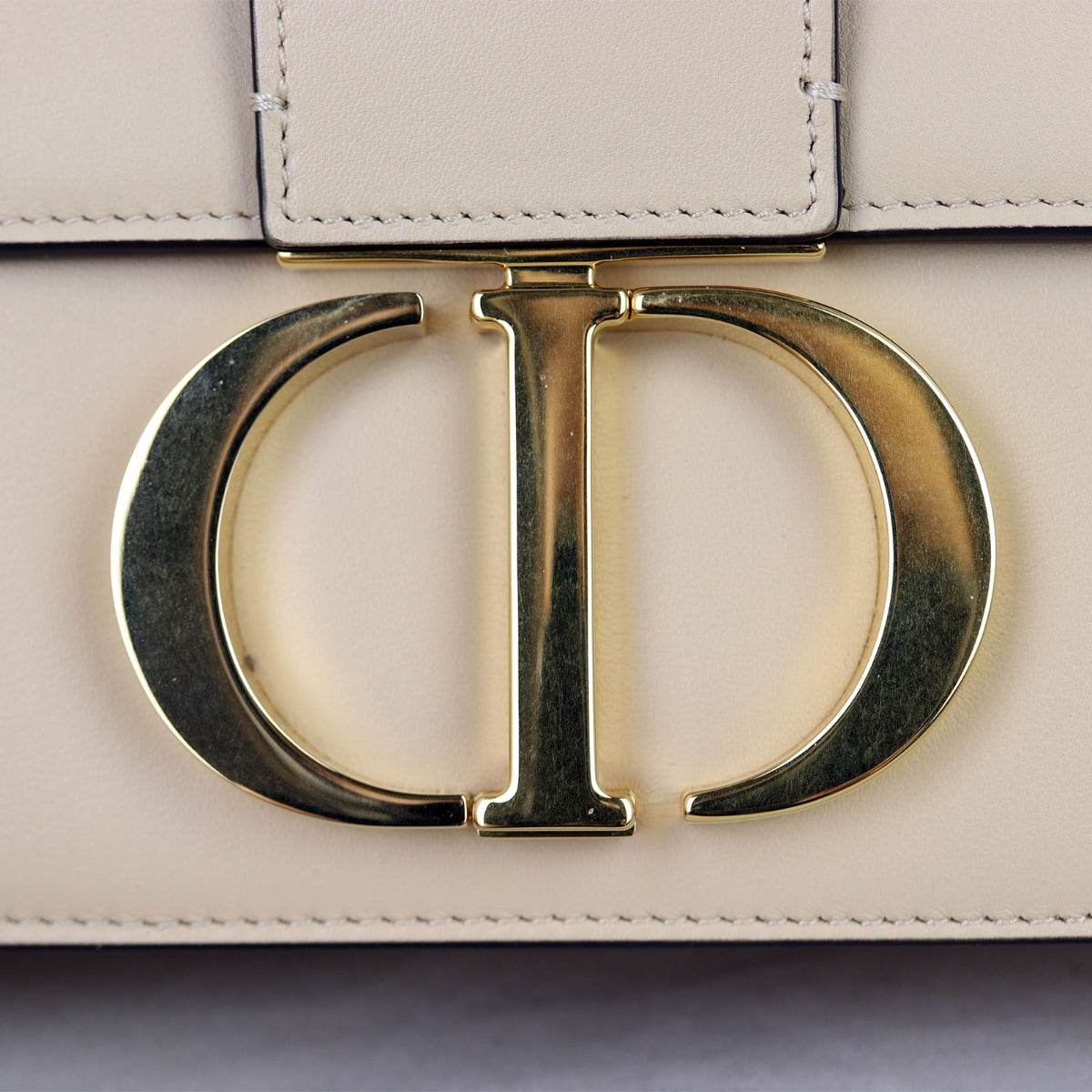 Dior 30 Montaigne Bag