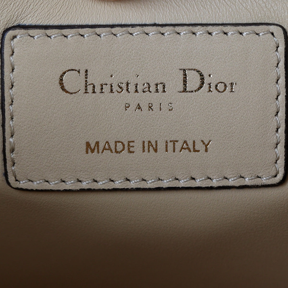 Dior 30 Montaigne Bag