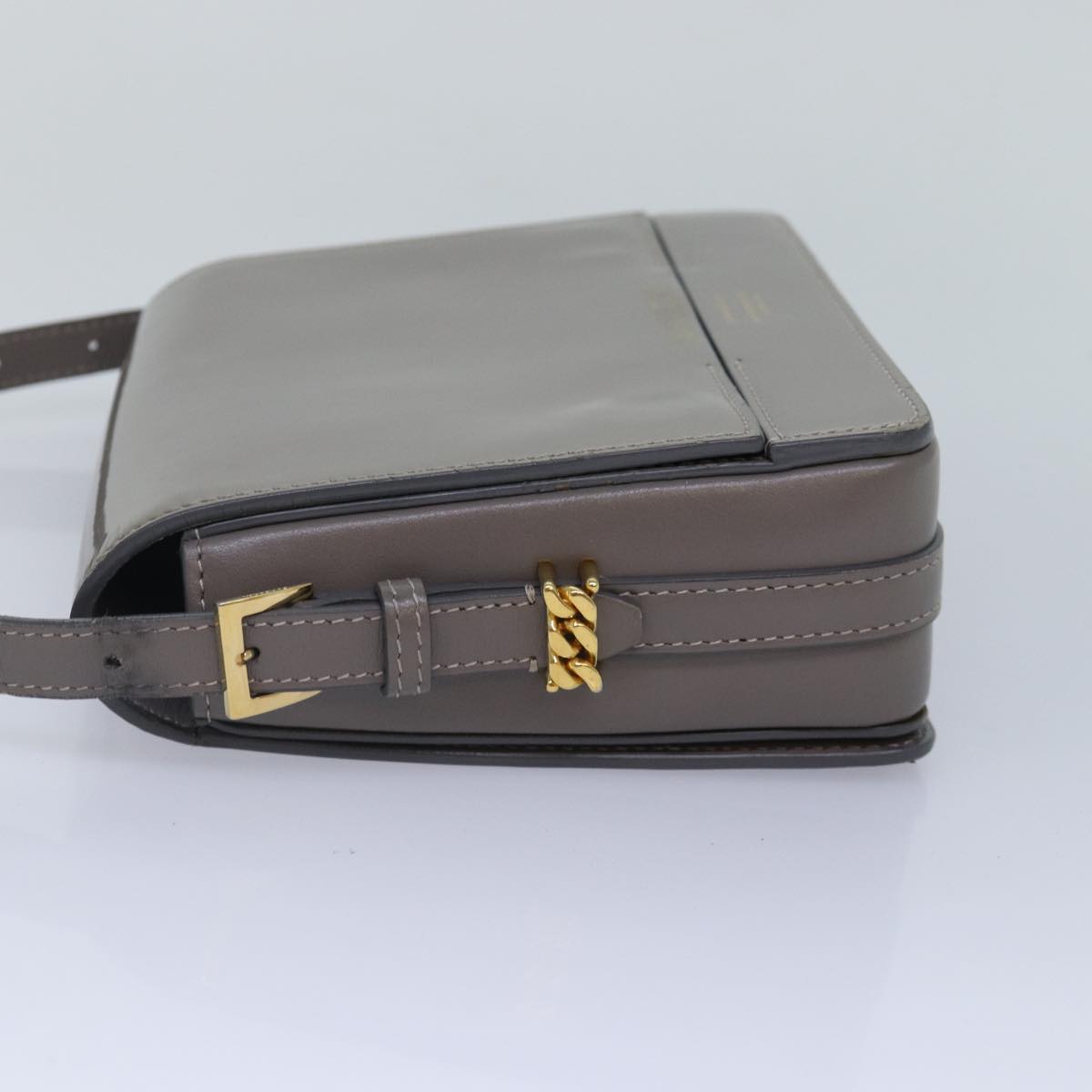Luxury Burberry Shoulder Bag Patent leather Gray Gold Auth bs17639