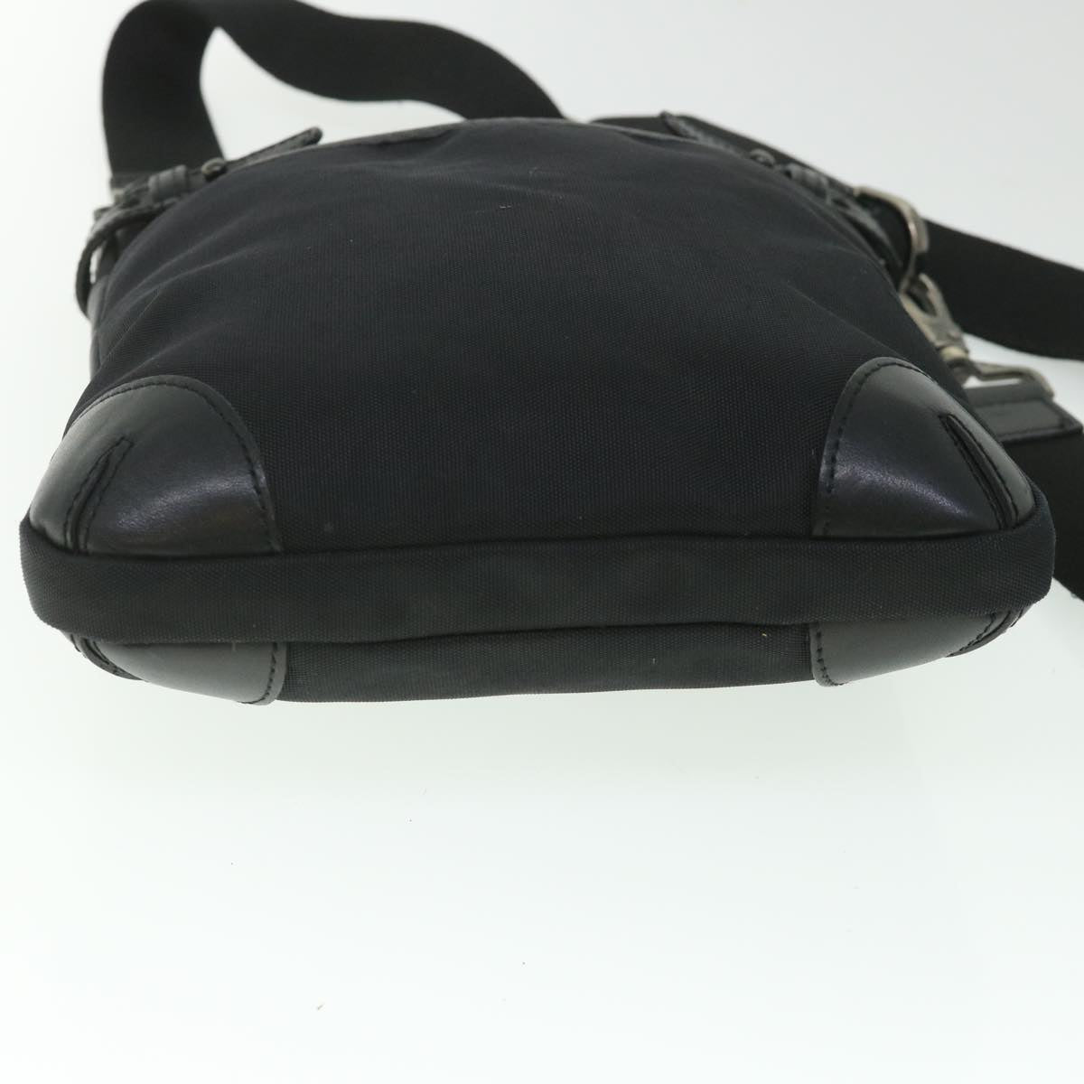 Luxury Burberry Shoulder Bag Nylon Black Auth bs8715