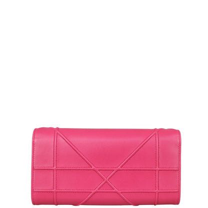 Dior Diorama Wallet on Chain