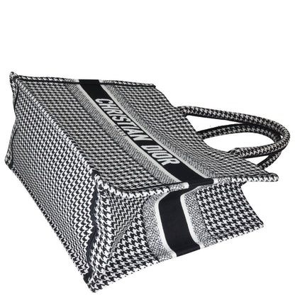 Dior Book Tote Medium