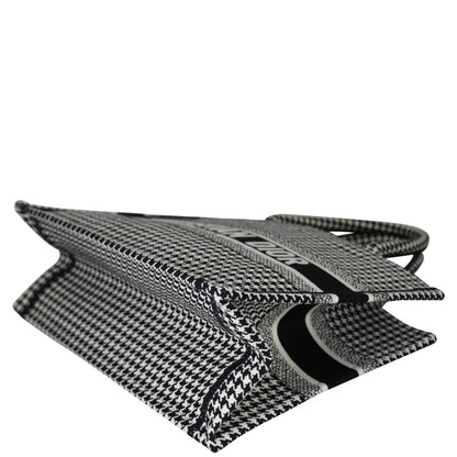 Dior Book Tote Medium Houndstooth