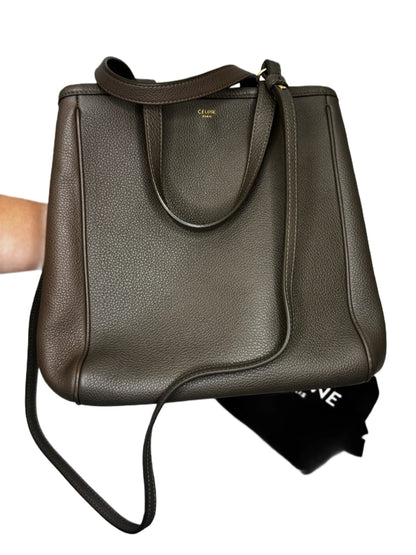 Luxury CELINE Fold Cabas Tote Bag Greige Leather Medium B20-03