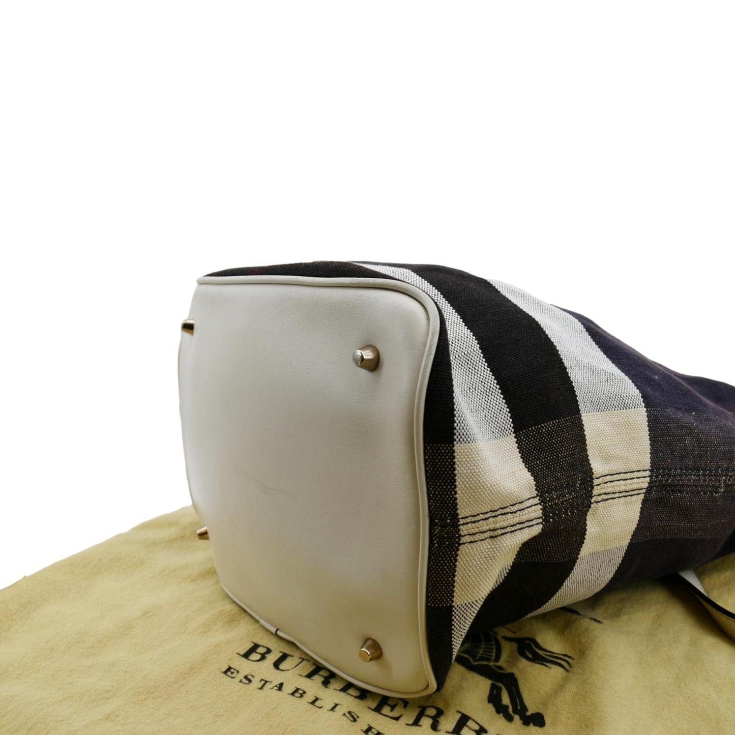 BURBERRY Susanna Mega Check Bucket Shoulder Bag Navy Blue