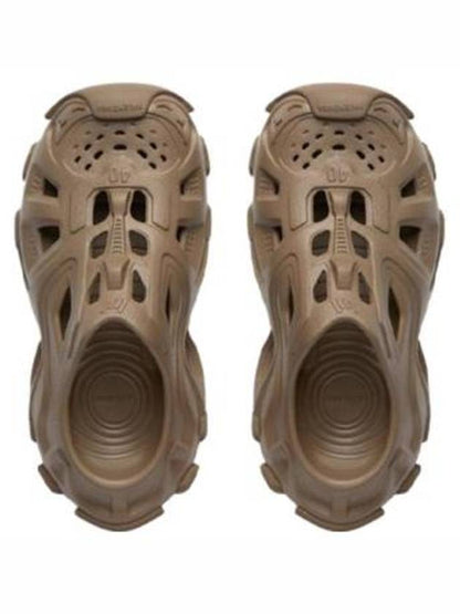 Luxury Balenciaga Trending 2025 HD Embossed Logo Cut-Out Rubber Mule Dark Beige