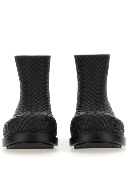 Luxury Bottega Veneta Fireman Intrecciato Leather Ankle Boots Black