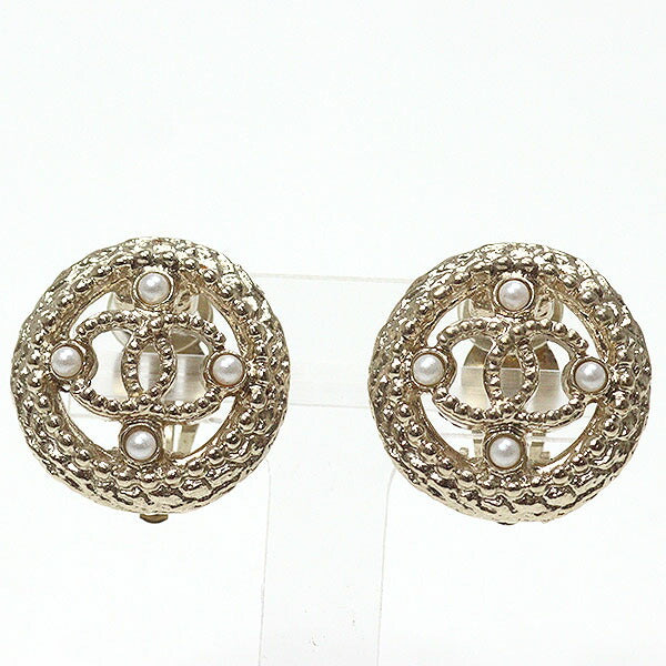 CHANEL Earring metal Light gold COCO Mark