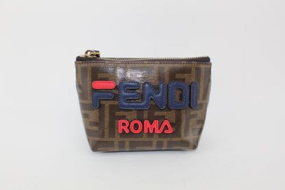 FENDI SMALL ROMA POUCH