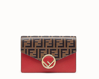 FENDI LOGO LEATHER CHAIN BAG