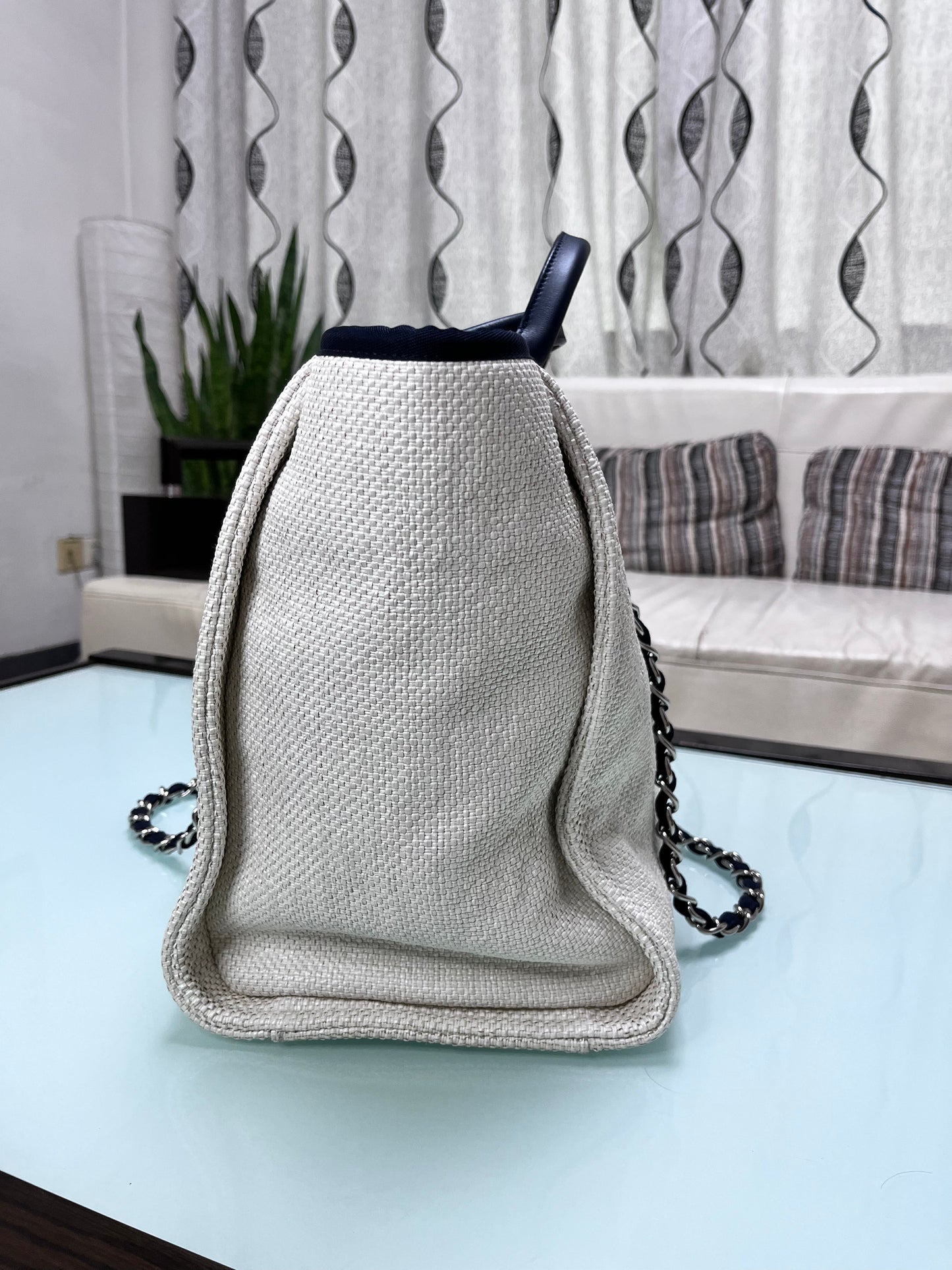 Chanel Deauville Tote Medium White