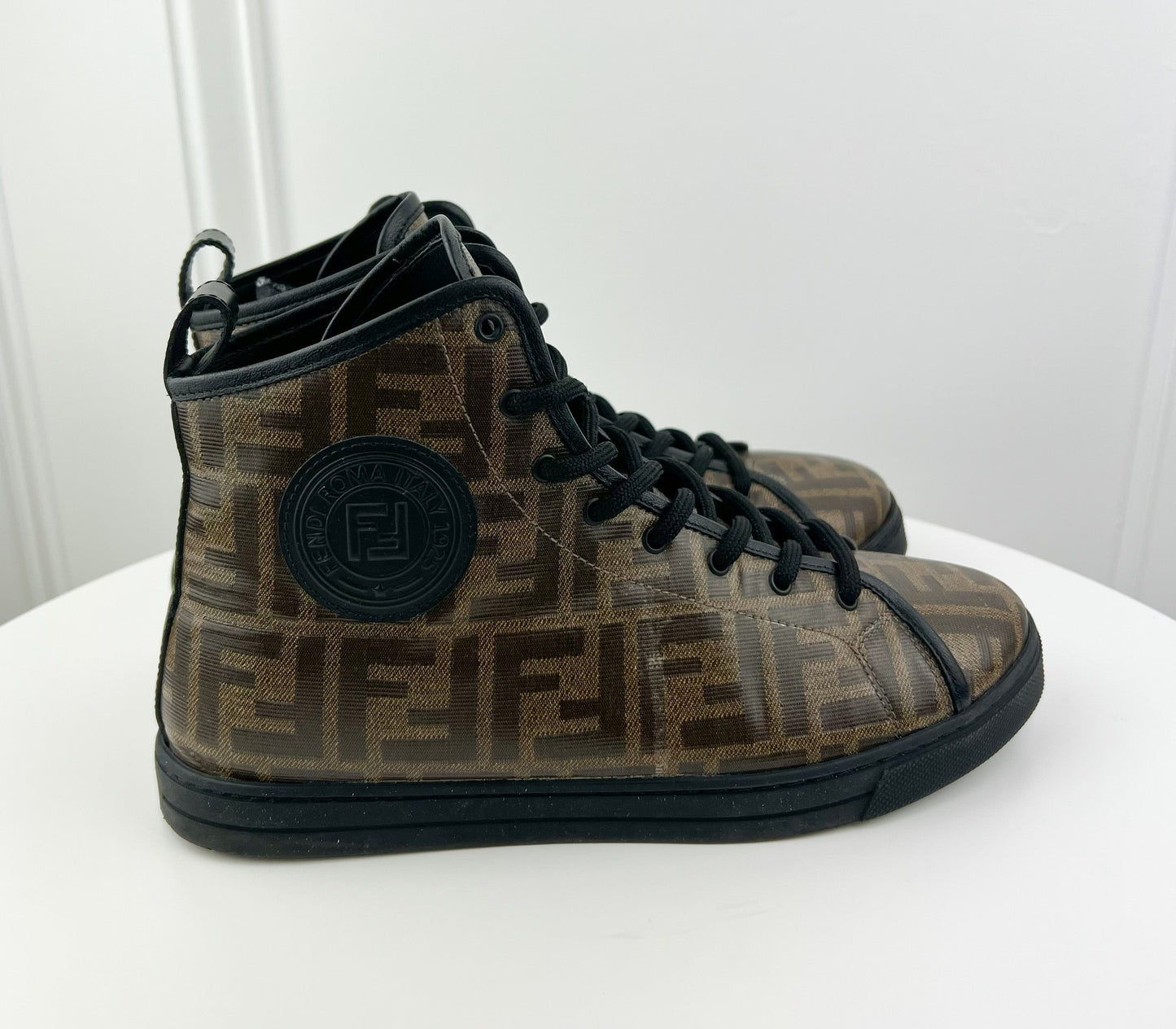 Fendi sneaker High Top Zucca Coated Canvas Sneakers