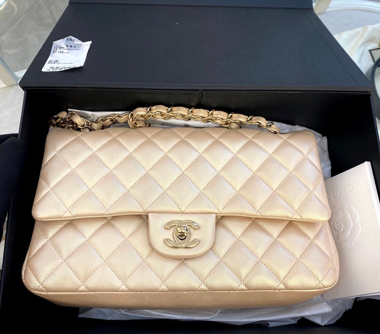 Chanel Timeless/ Classic Flap Medium Gold