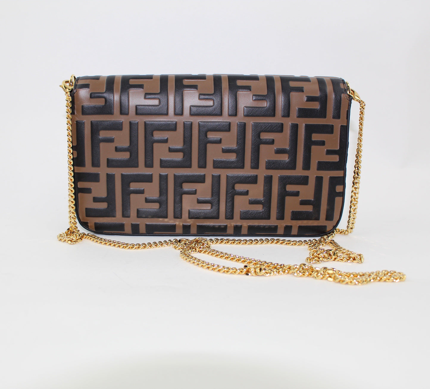 FENDI CHAIN BAG WITH POUCHES