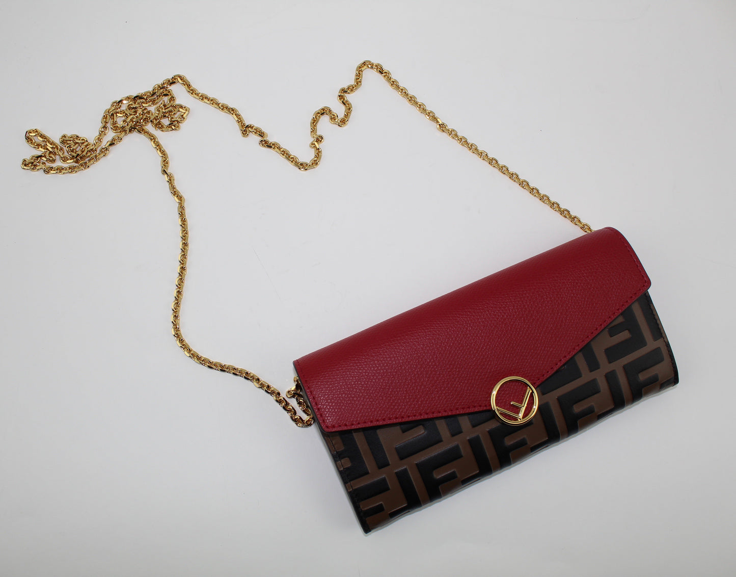 FENDI WALLET WITH CHAIN
