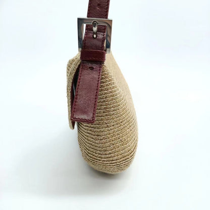 Fendi Baguette Straw Raffia bag with leather lining