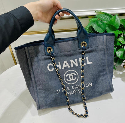 Chanel Deauville Tote Medium White