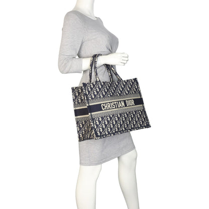 Dior Book Tote Medium Oblique