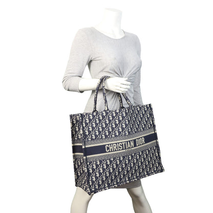 Dior Oblique Book Tote Large