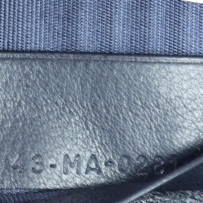Dior 30 Montaigne Phone Holder Oblique