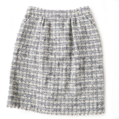 CHANEL skirt Main: 50% wool, Main: 25% nylon, Main: 15% rayon, Main: 10% cashmere, Lining: 100% silk Light gray x white x glitter (tweed) Women 34