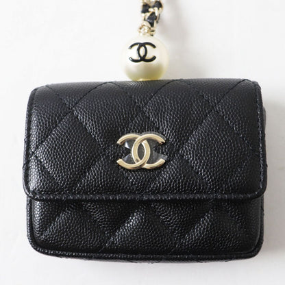 CHANEL Pochette Caviar skin black
