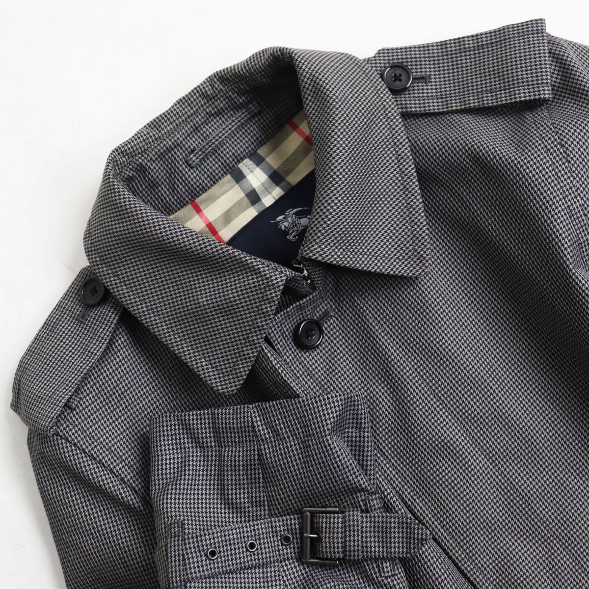 BURBERRY trench coat Main: 100% cotton, Lining: cotton, Lining: polyester Gray type mens M