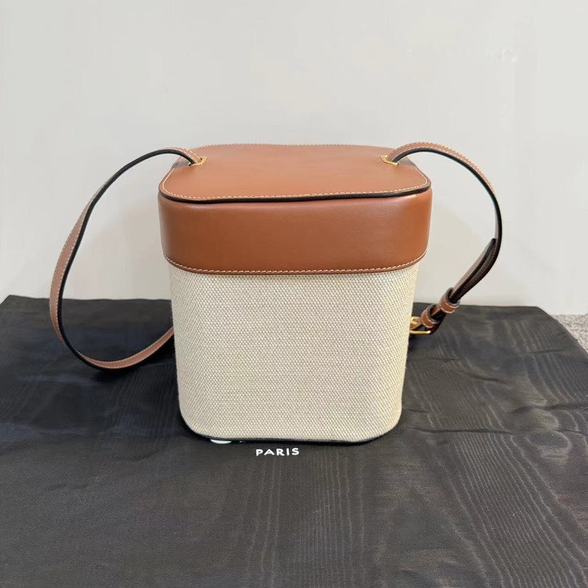 Luxury CELINE Triomphe Canvas Tan Leather Small Bucket Bag