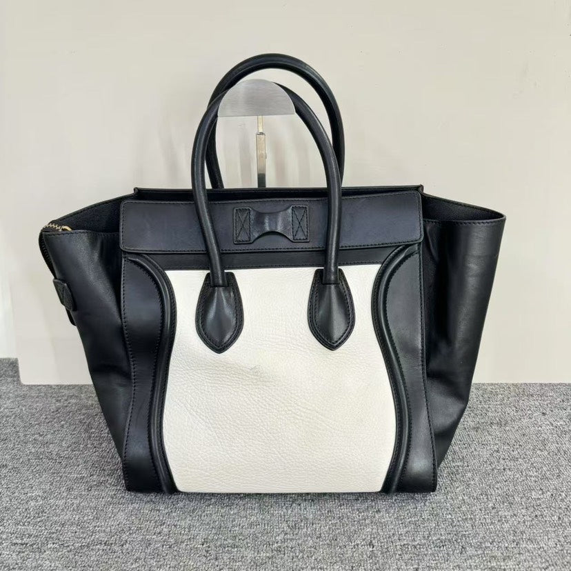 Luxury CELINE Luggage Bag Black White Tote