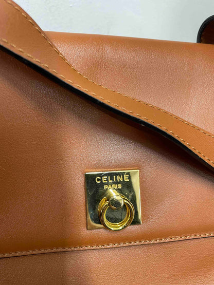 Luxury CELINE Classic Brown Shoulder Bag