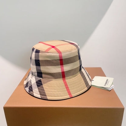 Luxury Burberry Vintage Check Bucket Hat Beige OS
