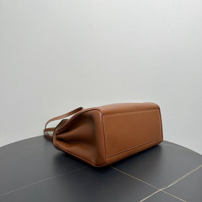 Luxury CELINE Brown Leather Large Tote Bag -