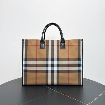 Luxury Burberry Large Two-Way Tote Bag in Classic Check Canvas