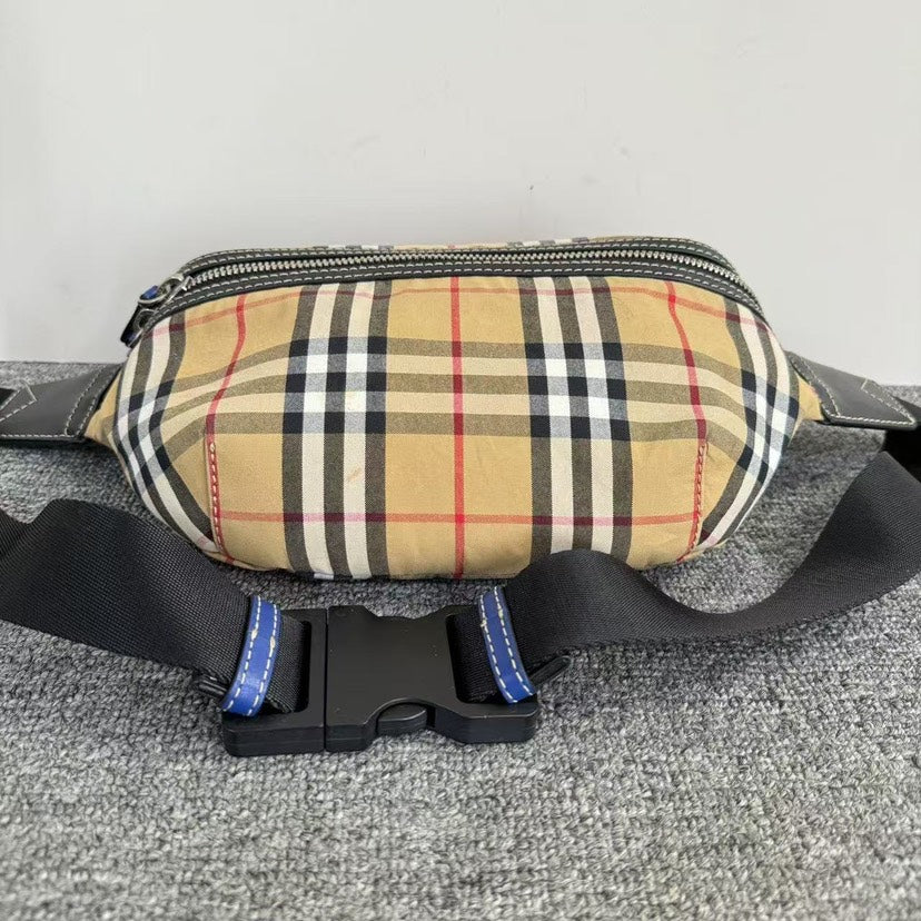 Luxury Burberry Vintage Check Beige Belt Bum Bag