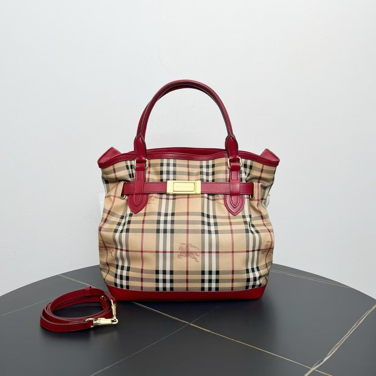 Luxury Burberry Vintage Two-Way Plaid Shoulder Bag in Beige