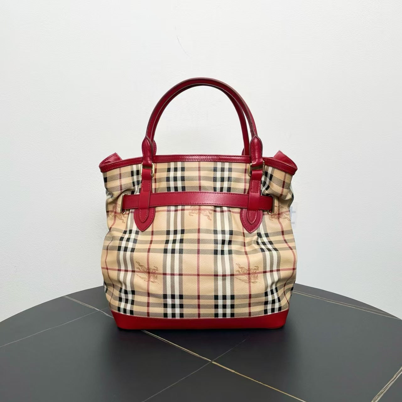 Luxury Burberry Vintage Two-Way Plaid Shoulder Bag in Beige