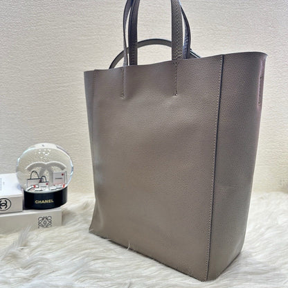 Luxury CELINE Tote Phantom Medium Gray Leather Tote Bag
