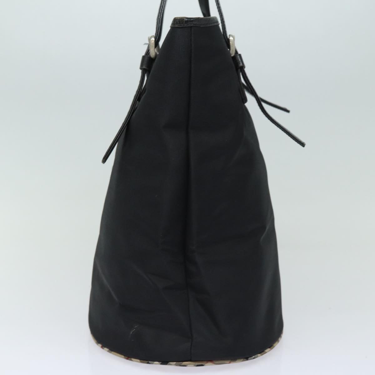 Luxury BurberrySs Nova Check Blue Label Shoulder Bag Nylon Black Beige Auth ti1781